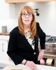 Linda Peterson