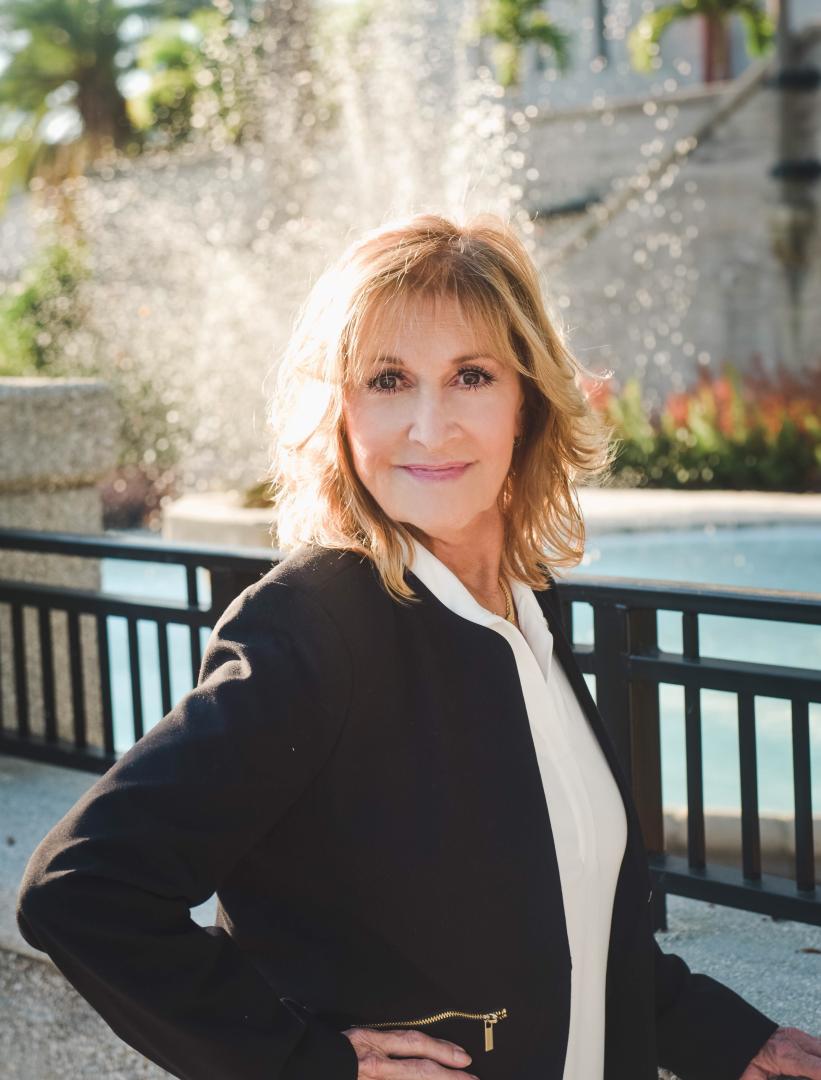 Gloria Worley
