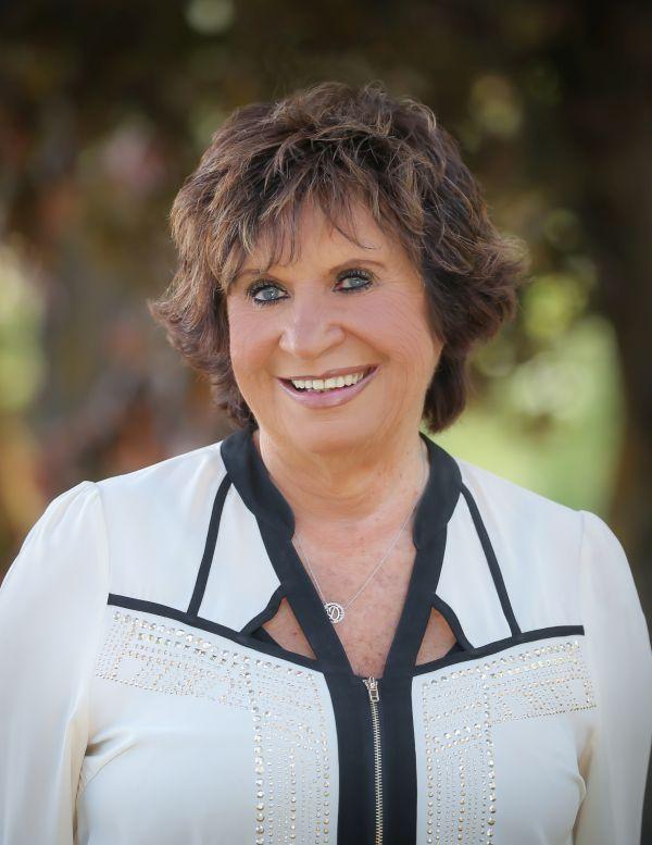 Deloris Collins
