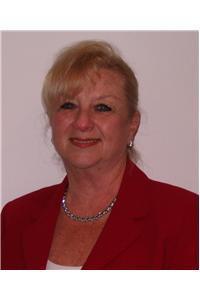 Joan McNelley