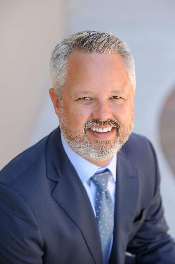 Gregg Smith