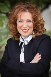 Debra Elliott-Wade