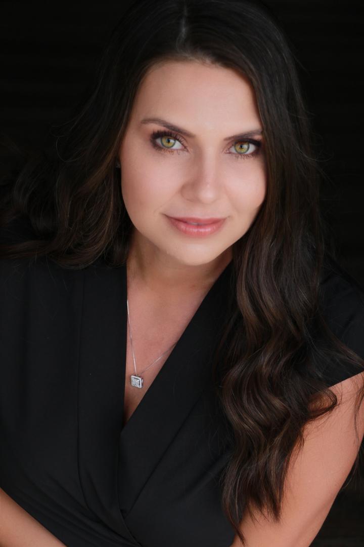 Mary Daniels