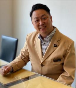 末田 博士