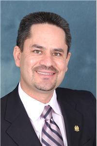 Salvador Hernandez