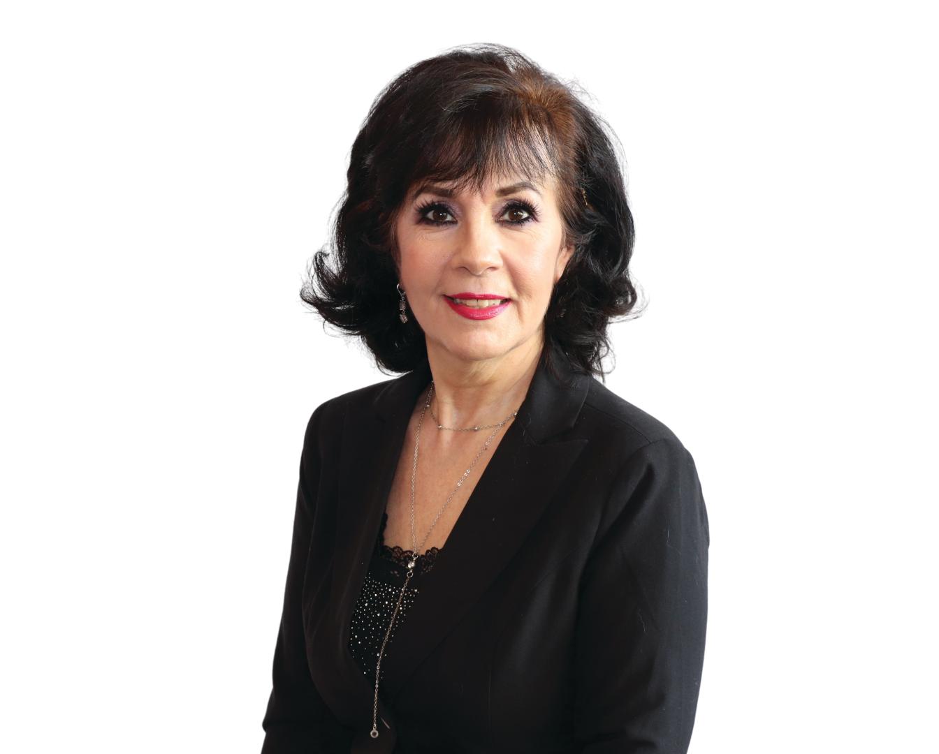 Anna Quinones