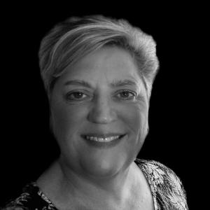 Lynn Hale