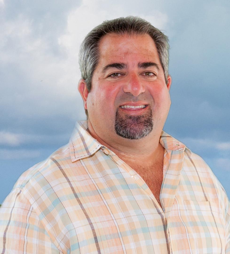 Robert Valenzuela