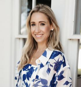Ellie Pinzarrone