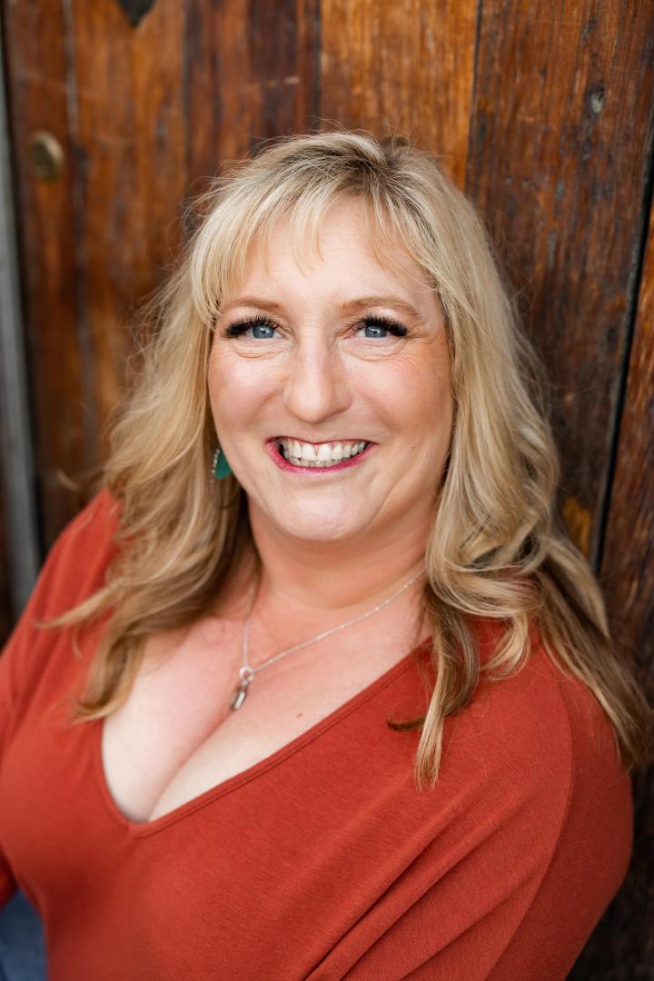 Heidi Cavinaw