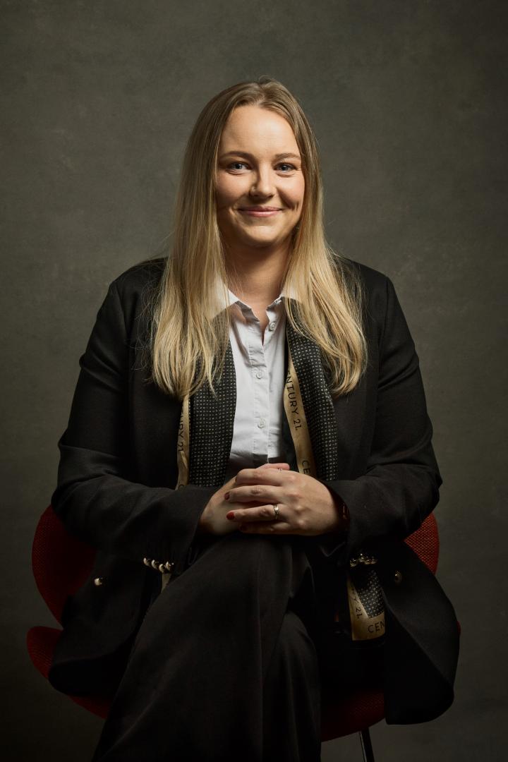 Amber Warren