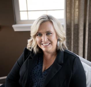 Rashelle Howe