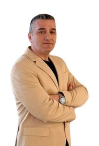 Halil Değer