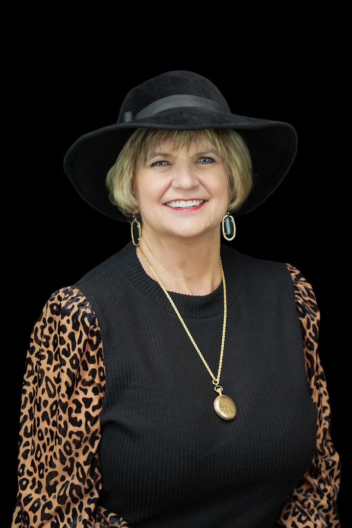 Carolyn Farris