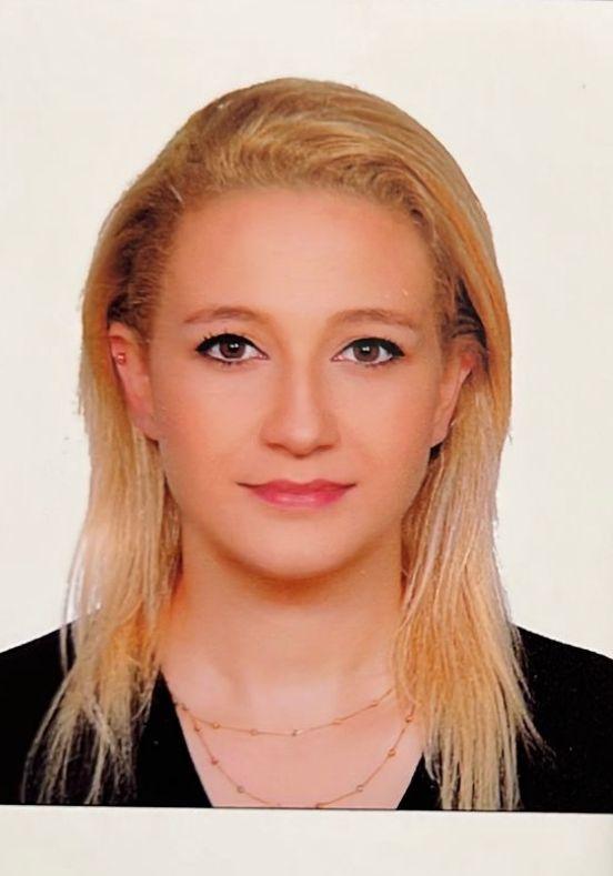 Esra İnal