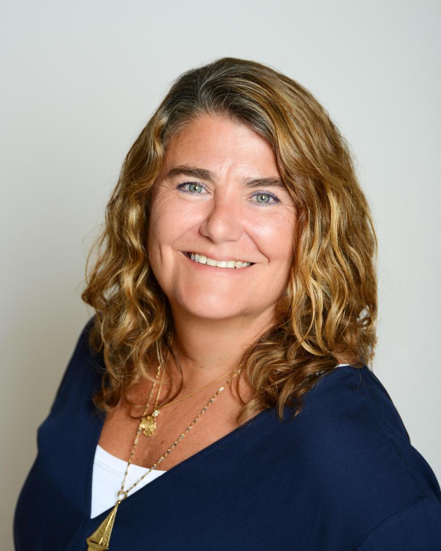 Jo Ann Schon
