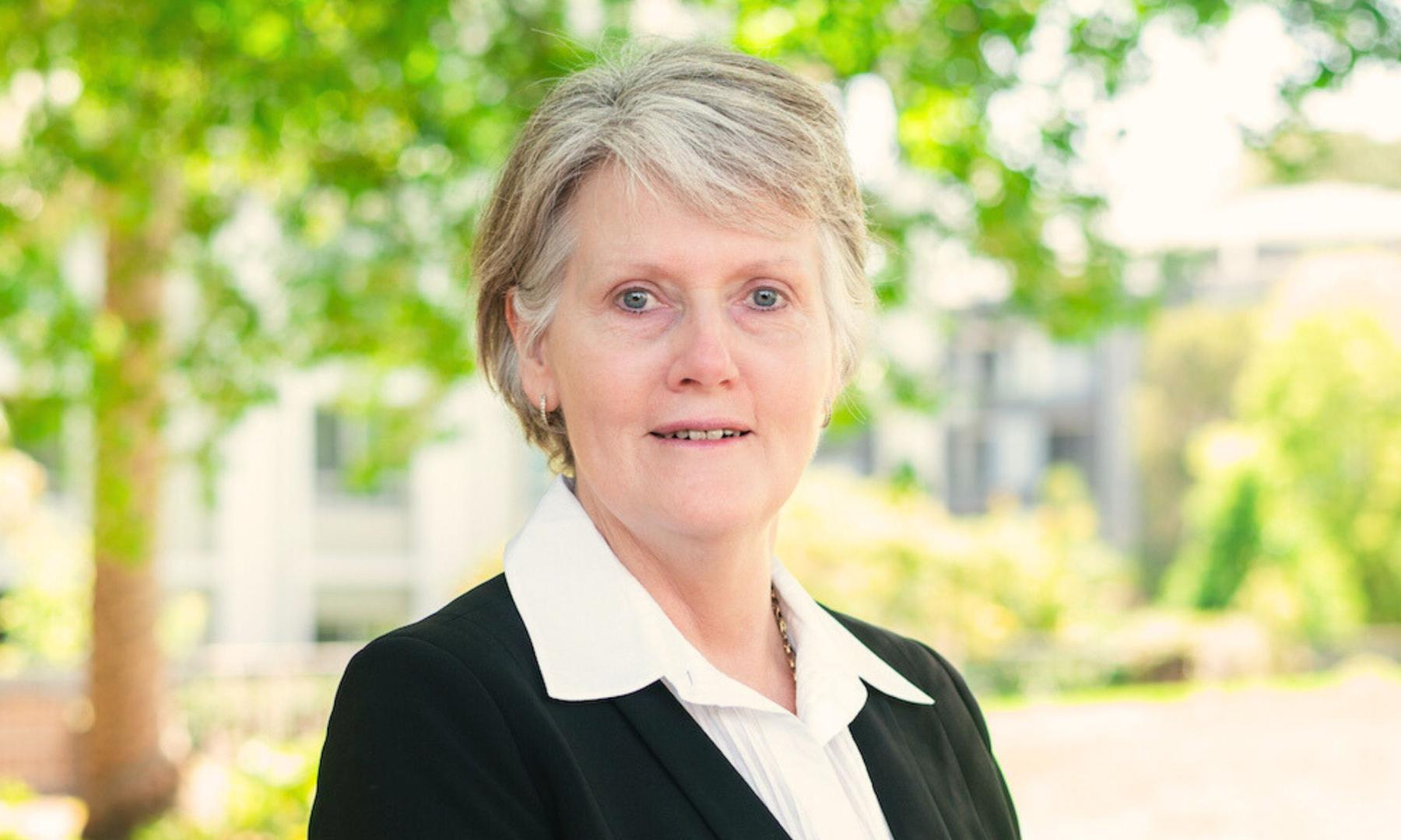 Beth Bowlt