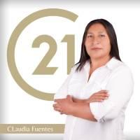 Claudia Fuentes