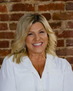 Lucy Golladay