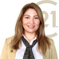 Rebeca Estrada de Santiago