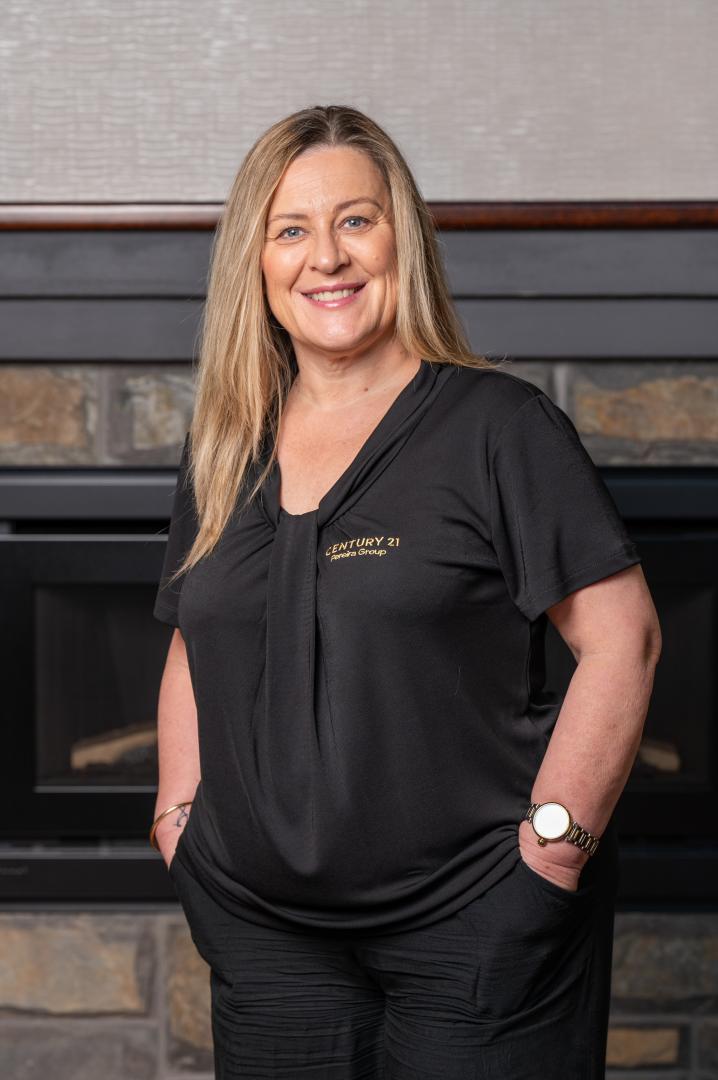 Kim Stokes