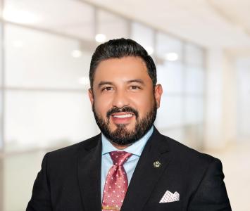 Louis  Vargas