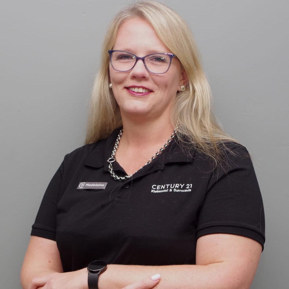 Madelaine Louw