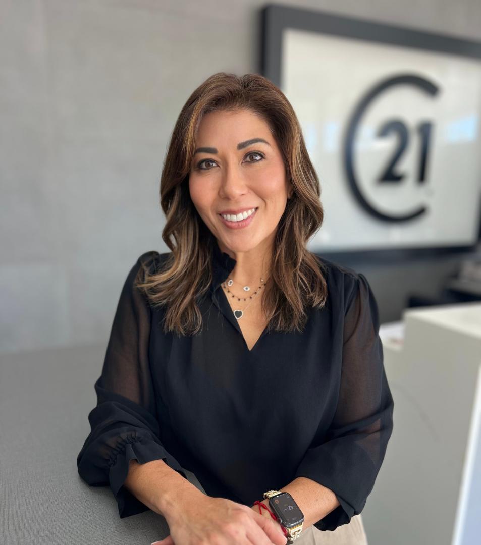 Erica Ayrosa