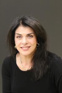 Liz Benuscak