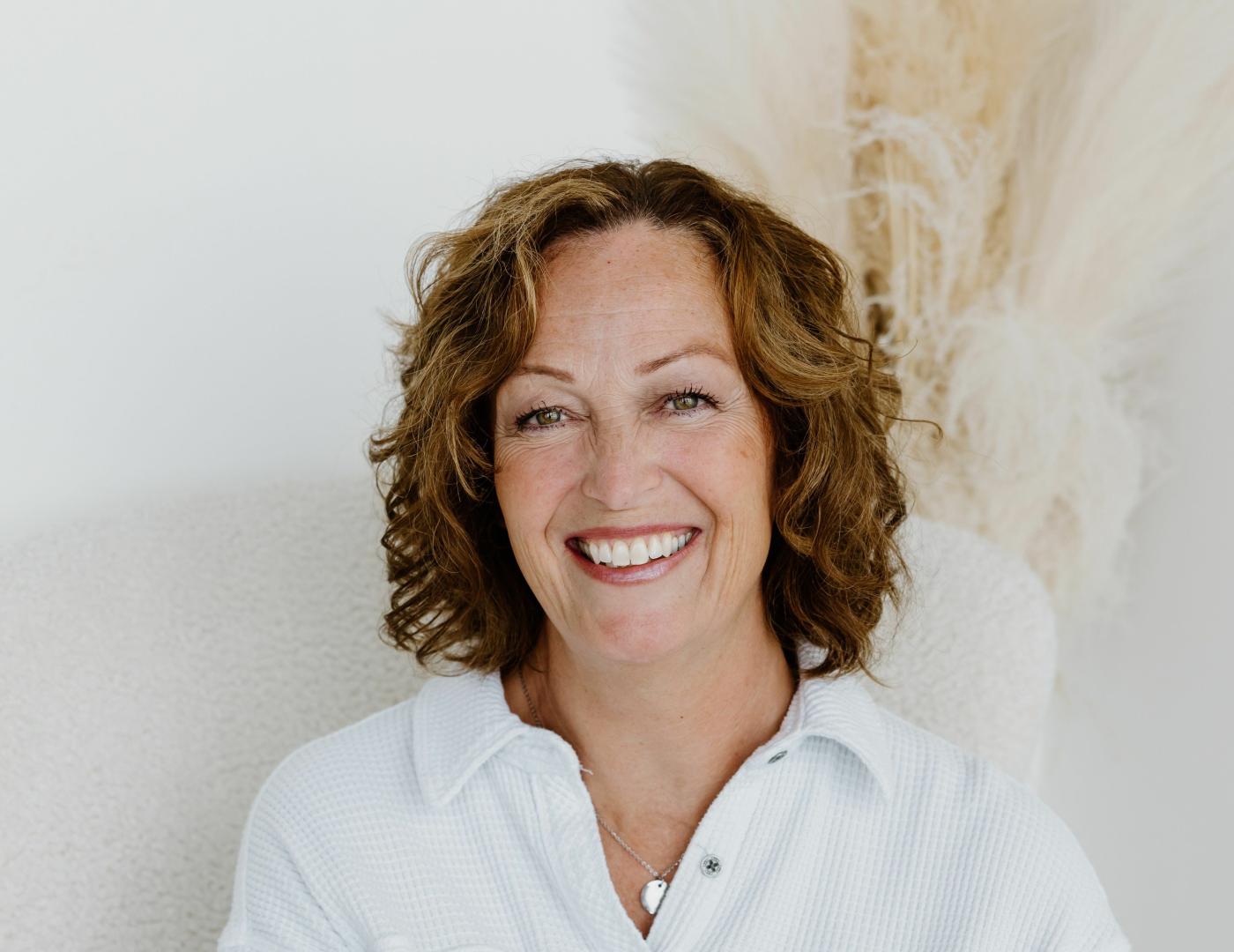 Suzanne Reu