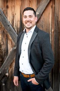 Travis Mountenay