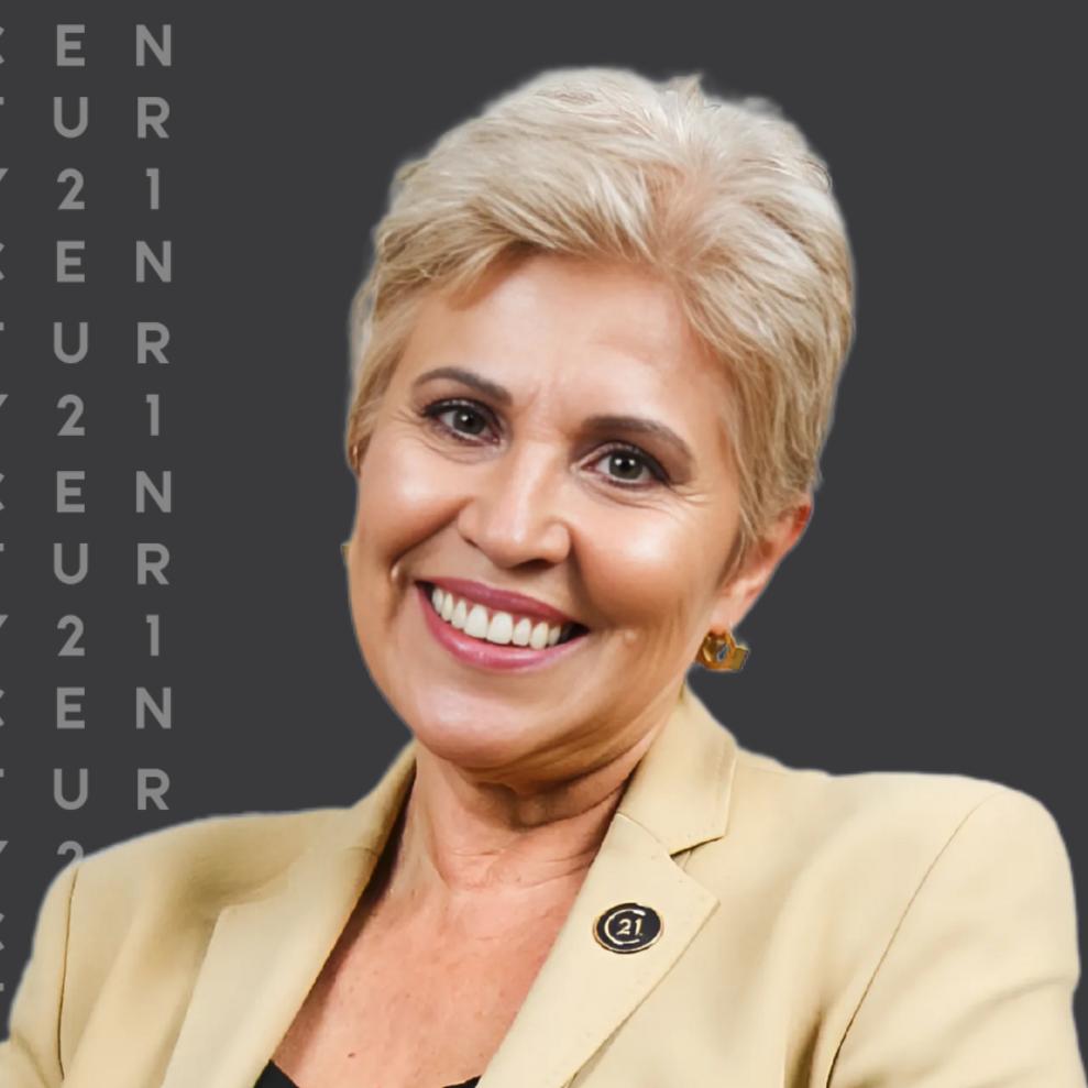 Manuela Lobato