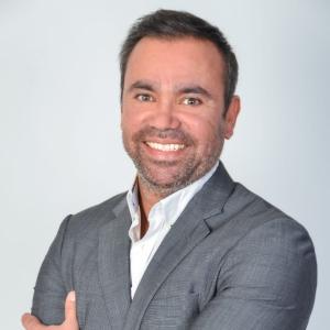 Maurício Barros