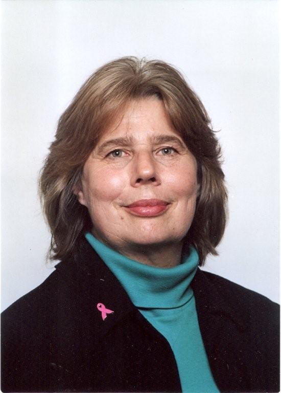 Elizabeth Santore