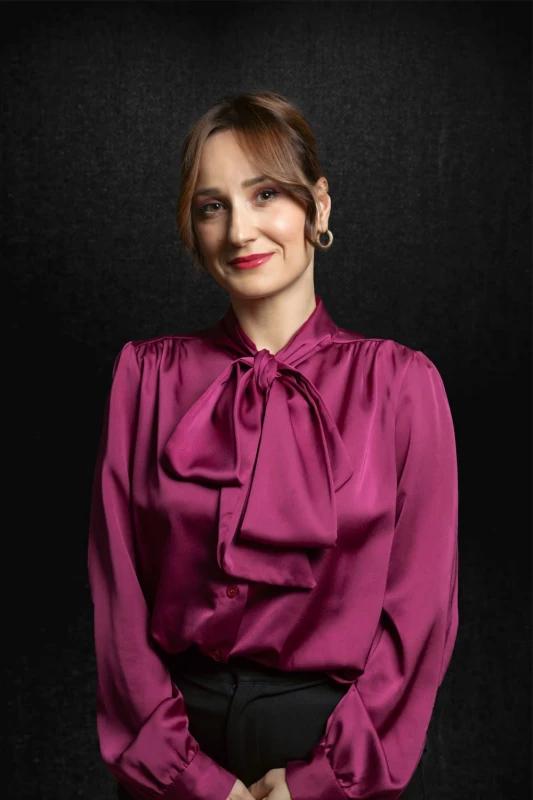 Elona Mone