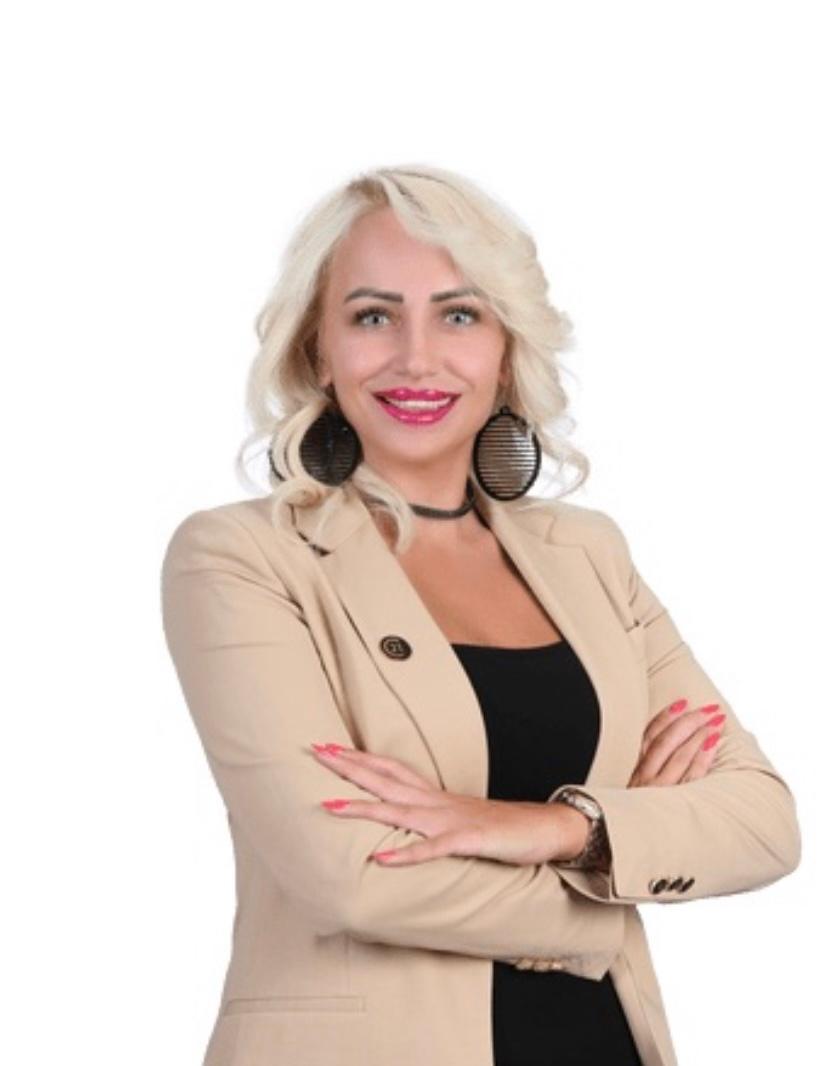Esra Vanlıoğlu