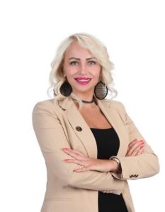 Esra Vanlıoğlu
