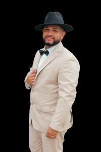Luis Santiago