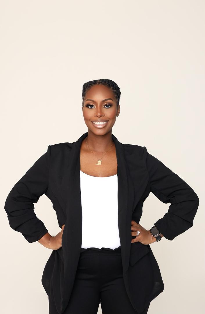Dionne Small