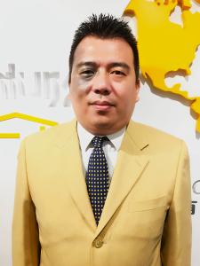 李隆慶 