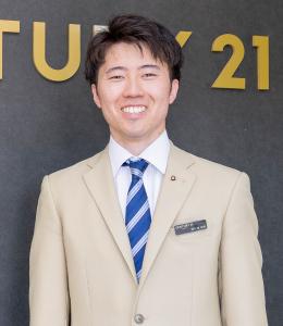 阿久津 雄亮