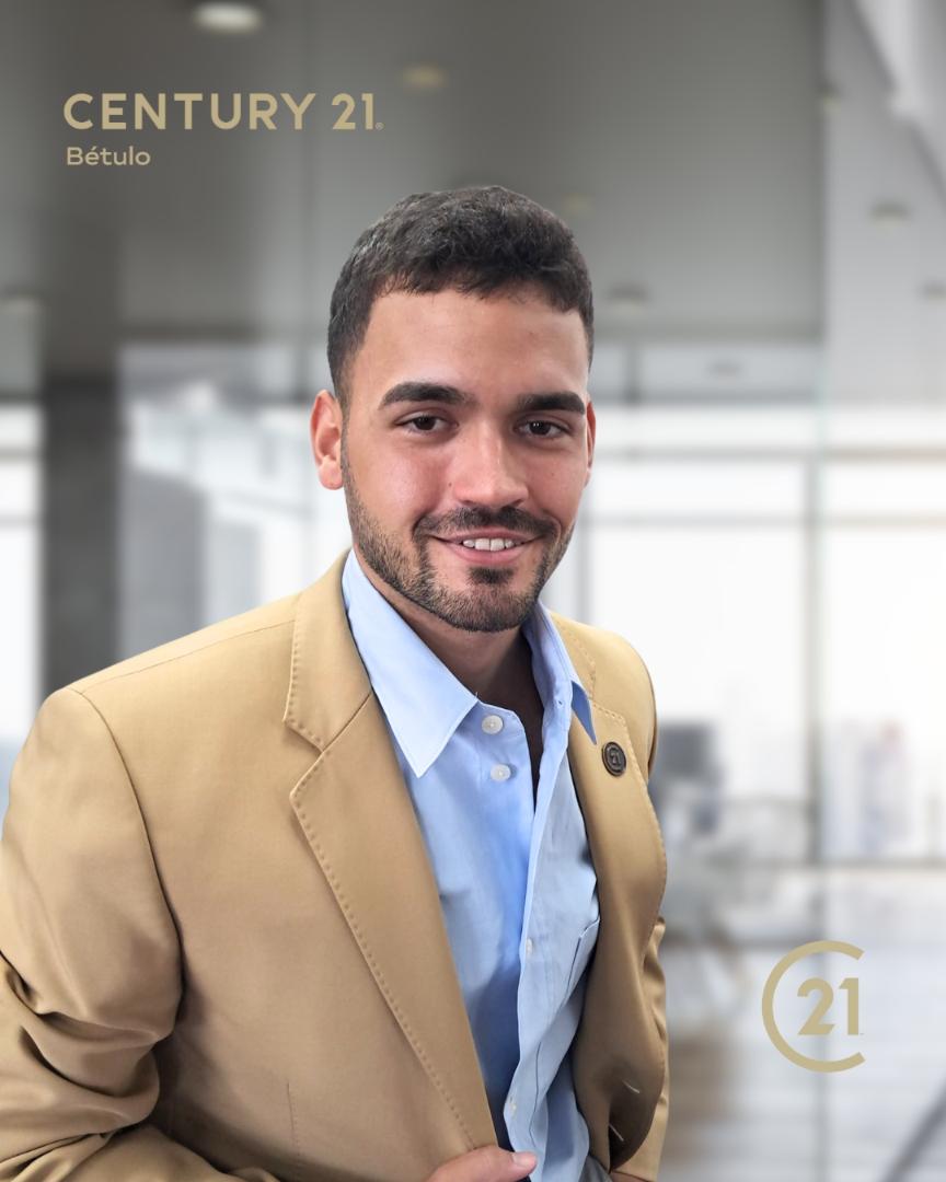 Alejandro Pazos Castaño