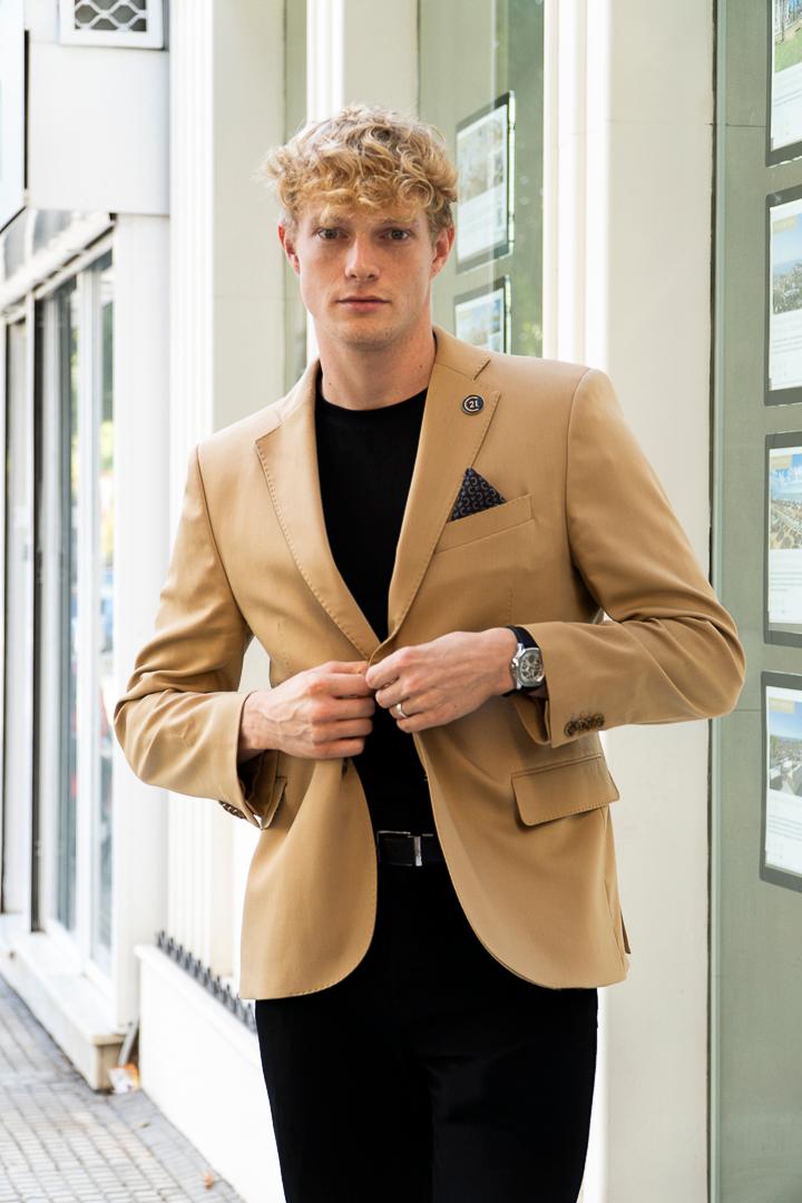 León Mateo Boorman Hurley