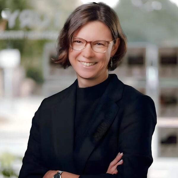 Janine-Isabelle Hegel