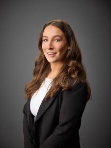 Chloe Shultz