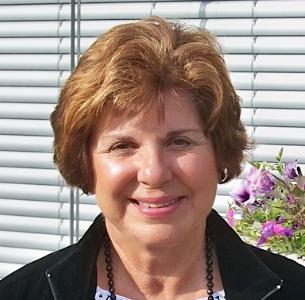 Claudia Rowland