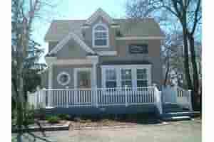 CENTURY 21 Riverpointe