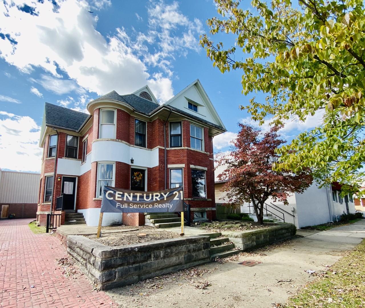 CENTURY 21 Full Service Realty