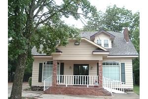 CENTURY 21 Golden Key Realty