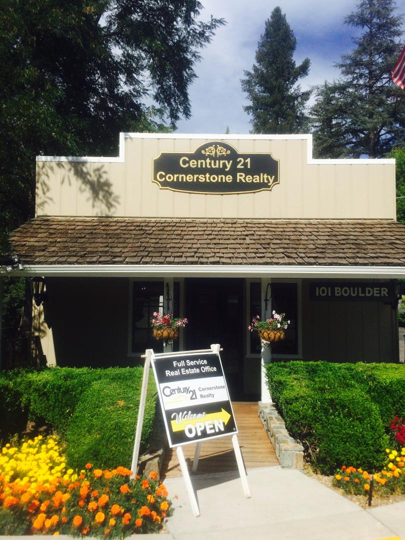 CENTURY 21 Cornerstone